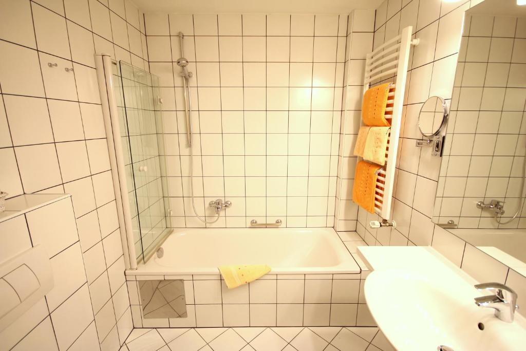 カリンティア スタッドホテル クラーゲンフルト 部屋 写真